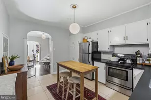 742 S 6th St, Philadelphia, PA 19147 - Photo 16