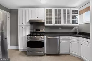 3456 W Queen Ln, Philadelphia, PA 19129 - Photo 16