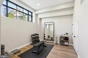 202 Kalos St, Philadelphia, PA 19128 - Photo 4