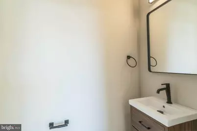 202 Kalos Street, Philadelphia, PA 19128 - Photo 44