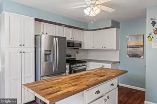 4640 E Stiles St, Philadelphia, PA 19137 - Photo 12