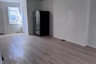 2710 S Fairhill St, Philadelphia, PA 19148 - Photo 2