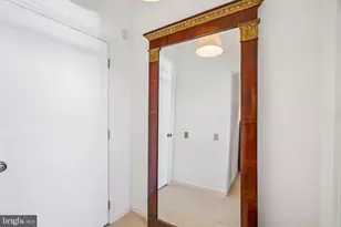 1811 Delancey Pl, Philadelphia, PA 19103 - Photo 26