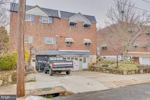 8422 Strahle Terrace, Philadelphia, PA 19111 - Photo 2