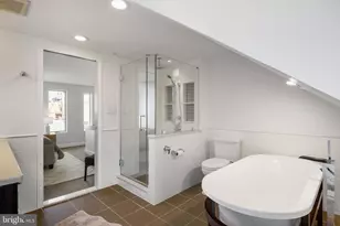 129 Bainbridge St, Philadelphia, PA 19147 - Photo 40