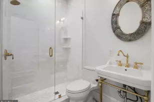 129 Bainbridge St, Philadelphia, PA 19147 - Photo 44