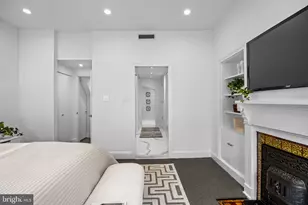 2222 Locust St, Philadelphia, PA 19103 - Photo 32