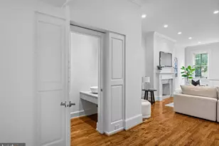 2222 Locust St, Philadelphia, PA 19103 - Photo 8