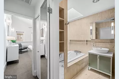 2222 Locust Street, Philadelphia, PA 19103 - Photo 26