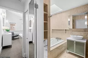 2222 Locust St, Philadelphia, PA 19103 - Photo 26