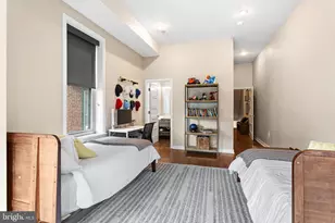 751 N 26th St, Philadelphia, PA 19130 - Photo 26