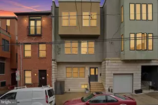 1011 N Orianna St, Philadelphia, PA 19123 - Photo 2