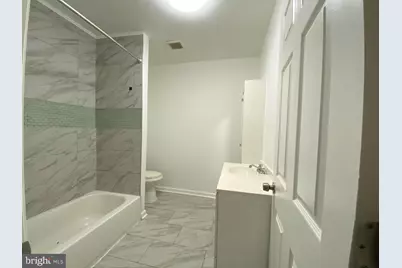 2510 Manton Street, Philadelphia, PA 19146 - Photo 14