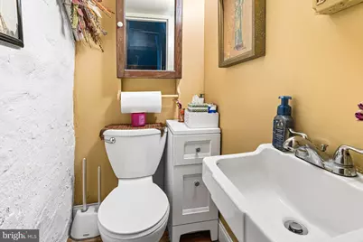 637 N 2nd Street, Philadelphia, PA 19123 - Photo 14