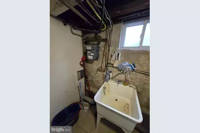 2109 S 9th Street, Philadelphia, PA 19148 - Photo 8