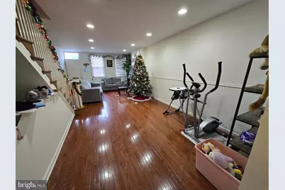 2109 S 9th Street, Philadelphia, PA 19148 - Photo 2