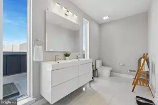 2720 W Cabot St, Philadelphia, PA 19121 - Photo 24