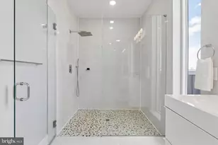 2720 W Cabot St, Philadelphia, PA 19121 - Photo 22