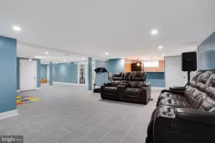 2016 Robbins St, Philadelphia, PA 19149 - Photo 32