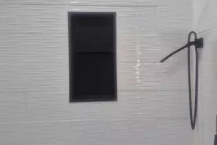 6157 Lebanon Ave, Philadelphia, PA 19151 - Photo 8