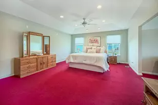 838 Gina Dr, Philadelphia, PA 19115 - Photo 22