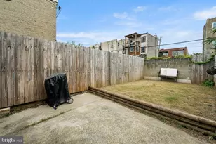 1829 E Hazzard St, Philadelphia, PA 19125 - Photo 16