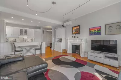 250 S 13th Street #12E, Philadelphia, PA 19107 - Photo 6