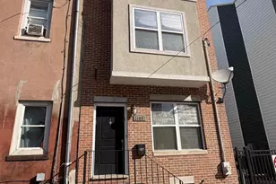 1105 Wallace St, Philadelphia, PA 19123 - Photo 2