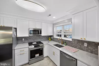 71101 Delaire Landing Road #101, Philadelphia, PA 19114 - Photo 12