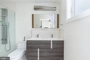 138 N Front St, Philadelphia, PA 19106 - Photo 20