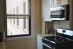 2031 Locust St, Philadelphia, PA 19103 - Photo 4