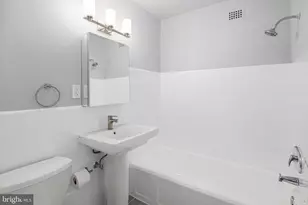 2601 Pennsylvania Ave, Philadelphia, PA 19130 - Photo 10