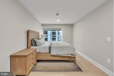 1801 Market Street #2204, Philadelphia, PA 19103 - Photo 4