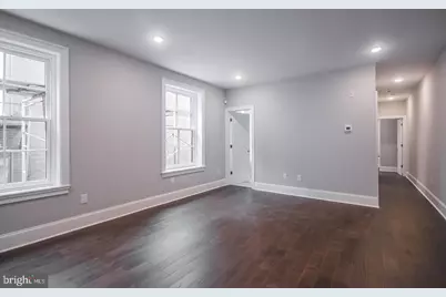 2010 Walnut Street #203, Philadelphia, PA 19103 - Photo 2