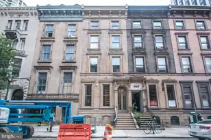 2010 Walnut St, Philadelphia, PA 19103 - Photo 12