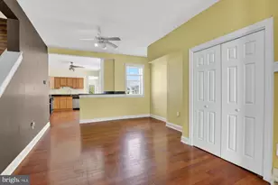 219 Hermitage St, Philadelphia, PA 19127 - Photo 4