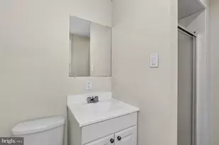 219 Hermitage St, Philadelphia, PA 19127 - Photo 18