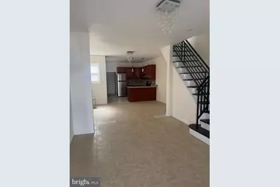 608 W Bristol Street, Philadelphia, PA 19140 - Photo 2