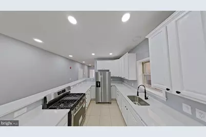 1831 W Diamond Street #2, Philadelphia, PA 19121 - Photo 4
