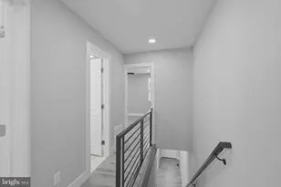 1408 Unruh Ave, Philadelphia, PA 19111 - Photo 10