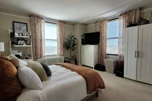 2031 Locust St, Philadelphia, PA 19103 - Photo 10