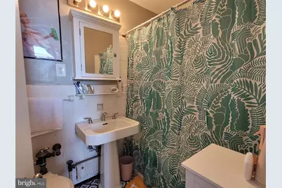 2031 Locust Street #802, Philadelphia, PA 19103 - Photo 18