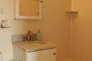 2031 Locust St, Philadelphia, PA 19103 - Photo 10