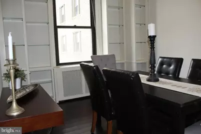 2031 Locust Street #302, Philadelphia, PA 19103 - Photo 4