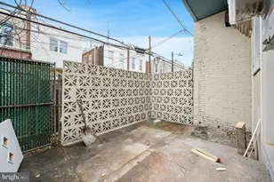 5229 Hazel Ave, Philadelphia, PA 19143 - Photo 14