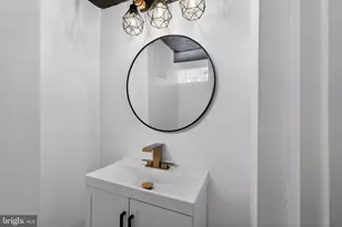 8613 Thouron Ave, Philadelphia, PA 19150 - Photo 24