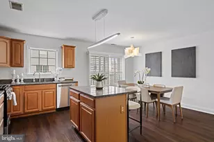 2341 Wallace St, Philadelphia, PA 19130 - Photo 18