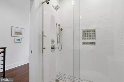 173 W Price Street, Philadelphia, PA 19144 - Photo 30