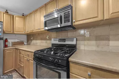 8504 Forrest Avenue, Philadelphia, PA 19150 - Photo 4