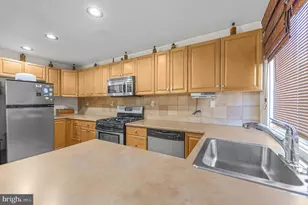 8504 Forrest Ave, Philadelphia, PA 19150 - Photo 8